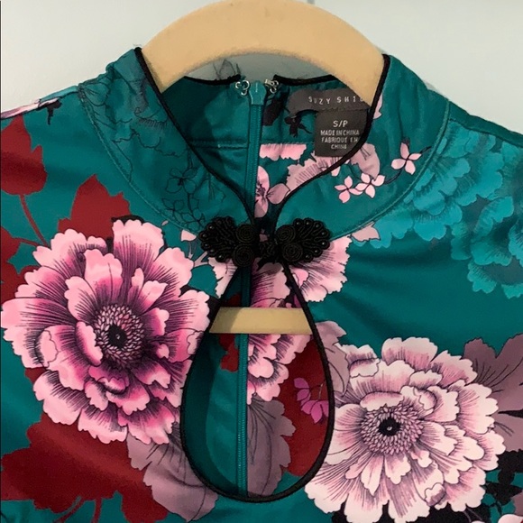 Kimono Style Dress - Picture 2 of 7